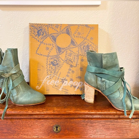 Free People Jade Seven Wonders Wrap Tie Boots 38 - Picture 4 of 11